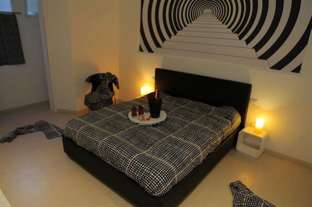 Chroma Suites 外观 照片