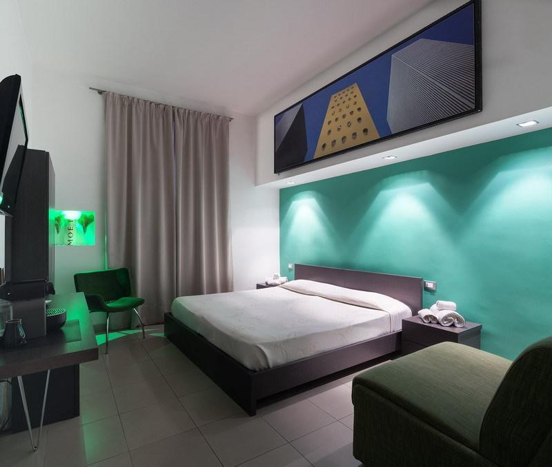Chroma Suites 外观 照片